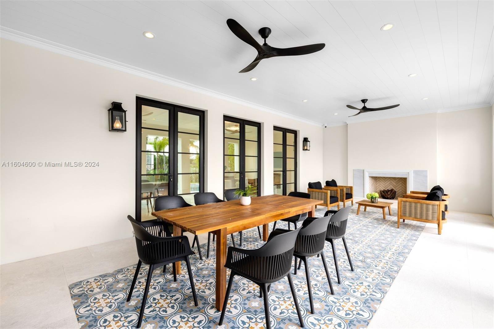 SUNRISE ESTS - Residential