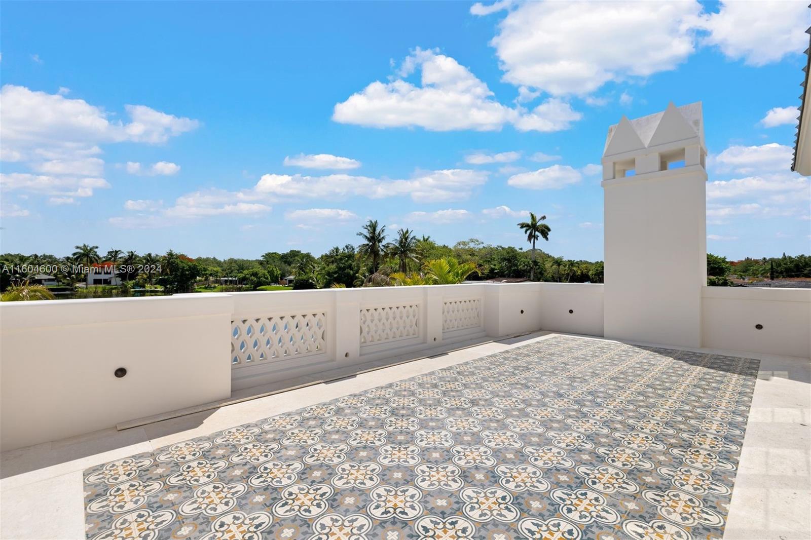 SUNRISE ESTS - Residential