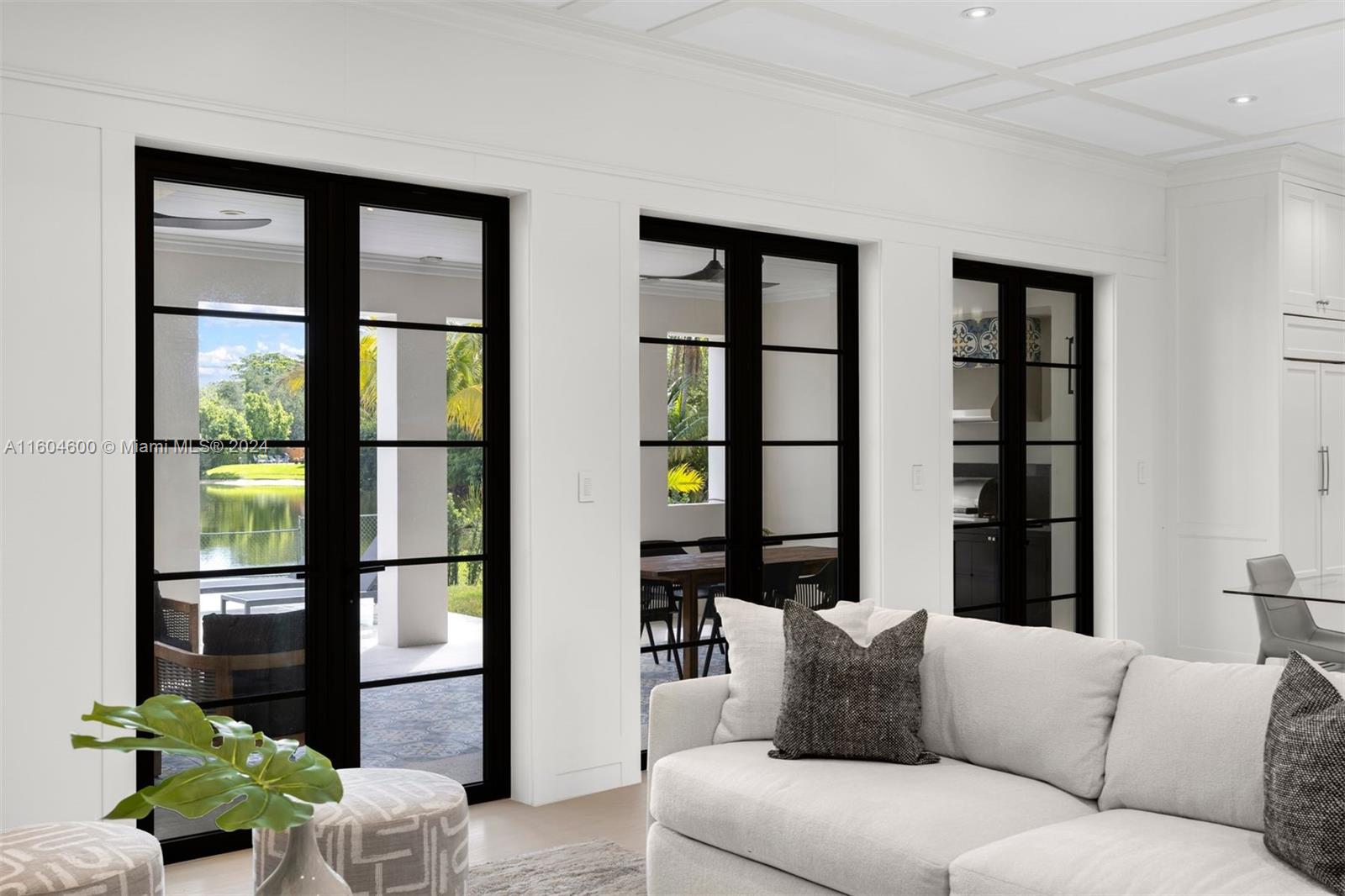 SUNRISE ESTS - Residential