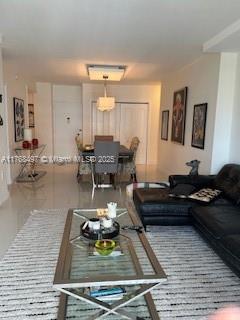 HEMISPHERES CONDO - Residential Lease