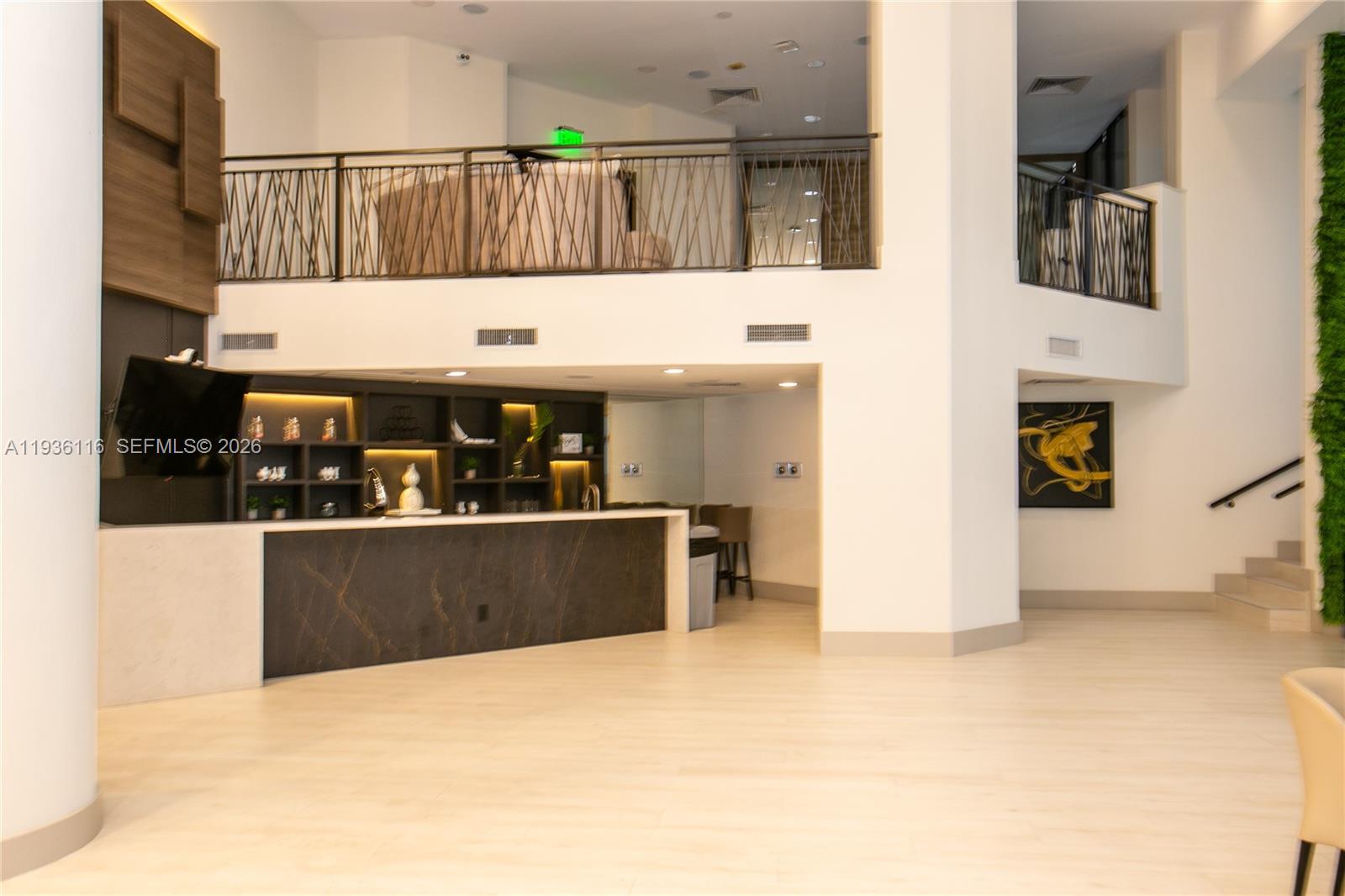 1000 ISL BLVD WILLIAMS IS - Residential