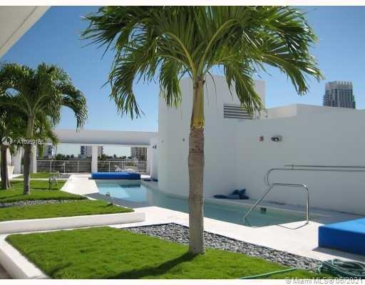 ILONA CONDO - Residential