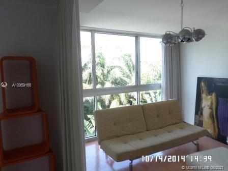 ILONA CONDO - Residential