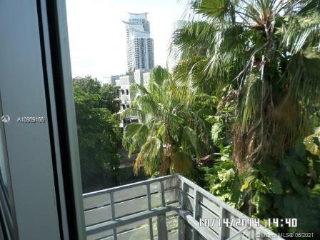 ILONA CONDO - Residential