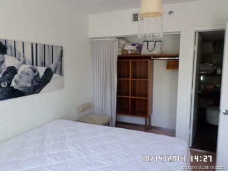 ILONA CONDO - Residential