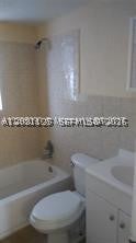 2441 SW 27th Ave 3
