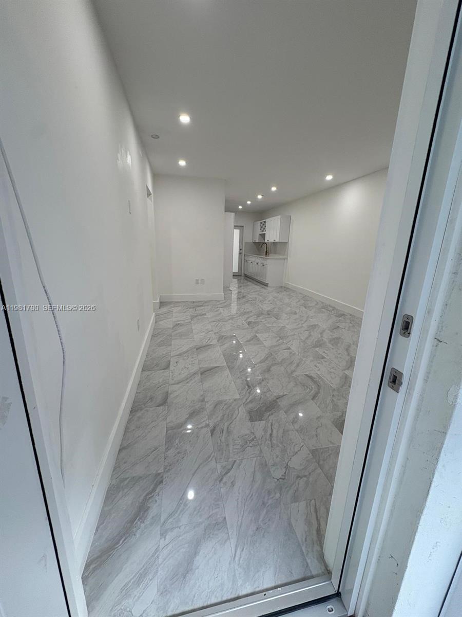 ATLANTIC HEIGHTS - Residential Lease