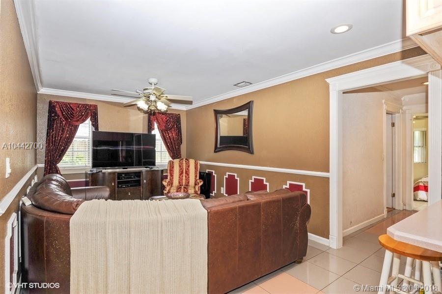 WEITZER SHAUNA MEADOWS SE - Residential