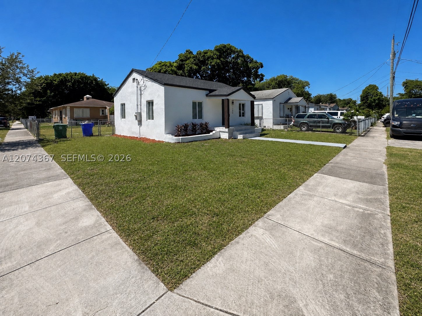 1300 NW 42nd St