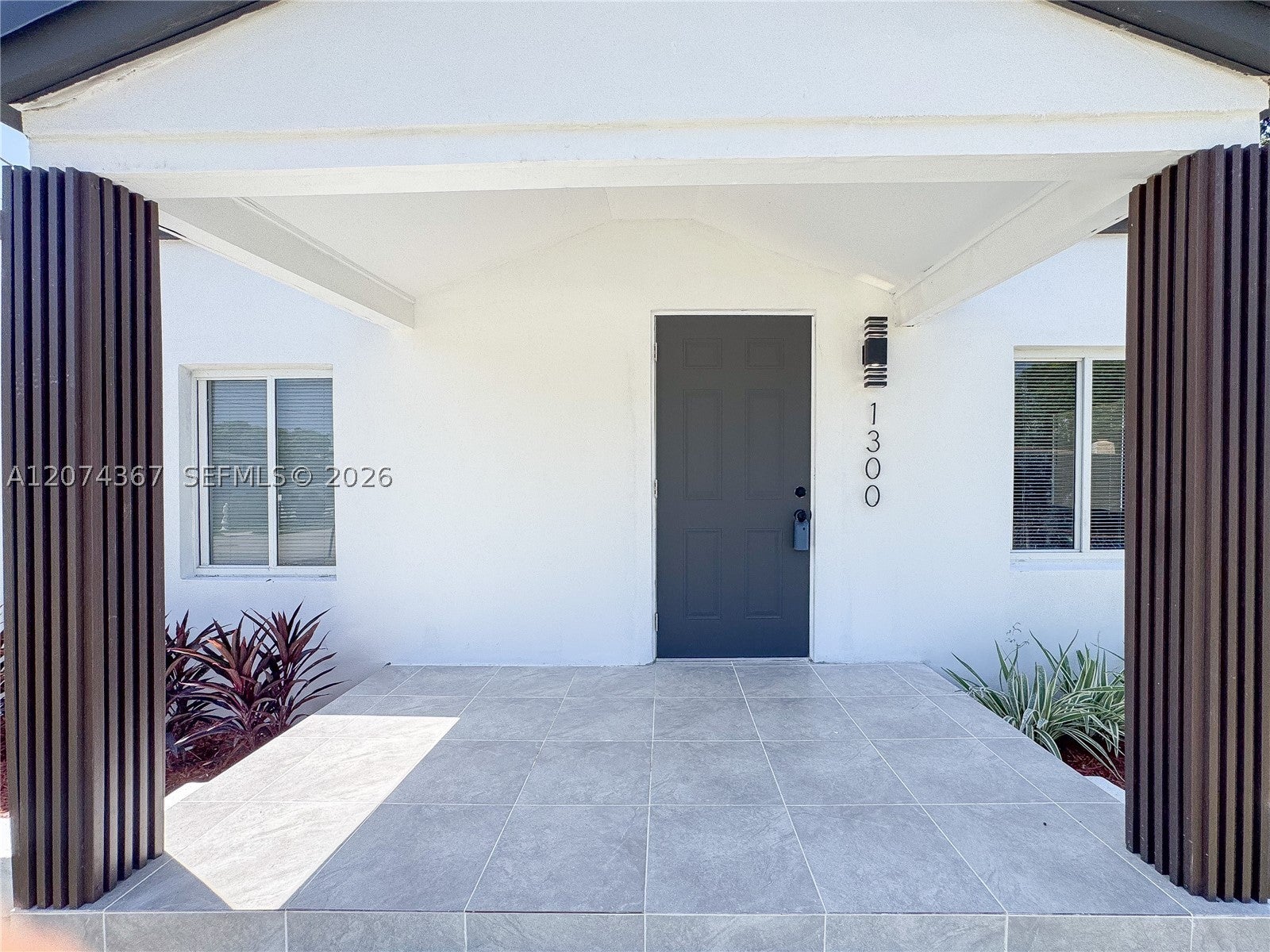 1300 NW 42nd St