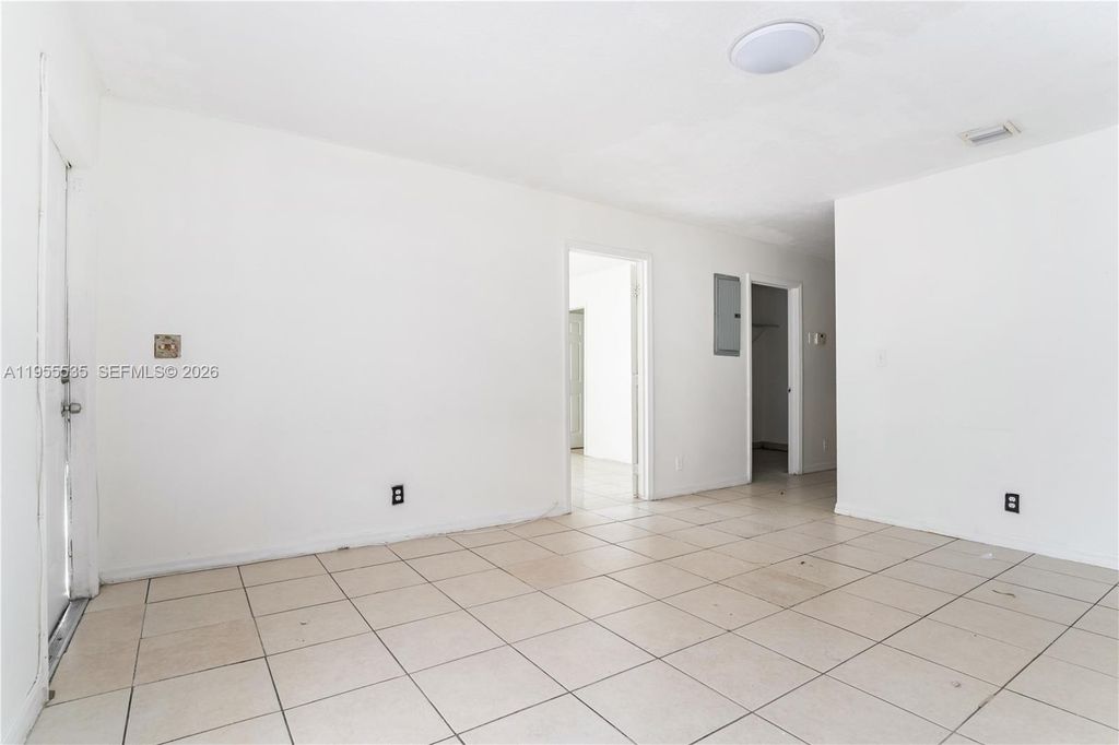 Photo of 415 N 60th Way #1, Hollywood, FL 33024 (MLS # A11955535)