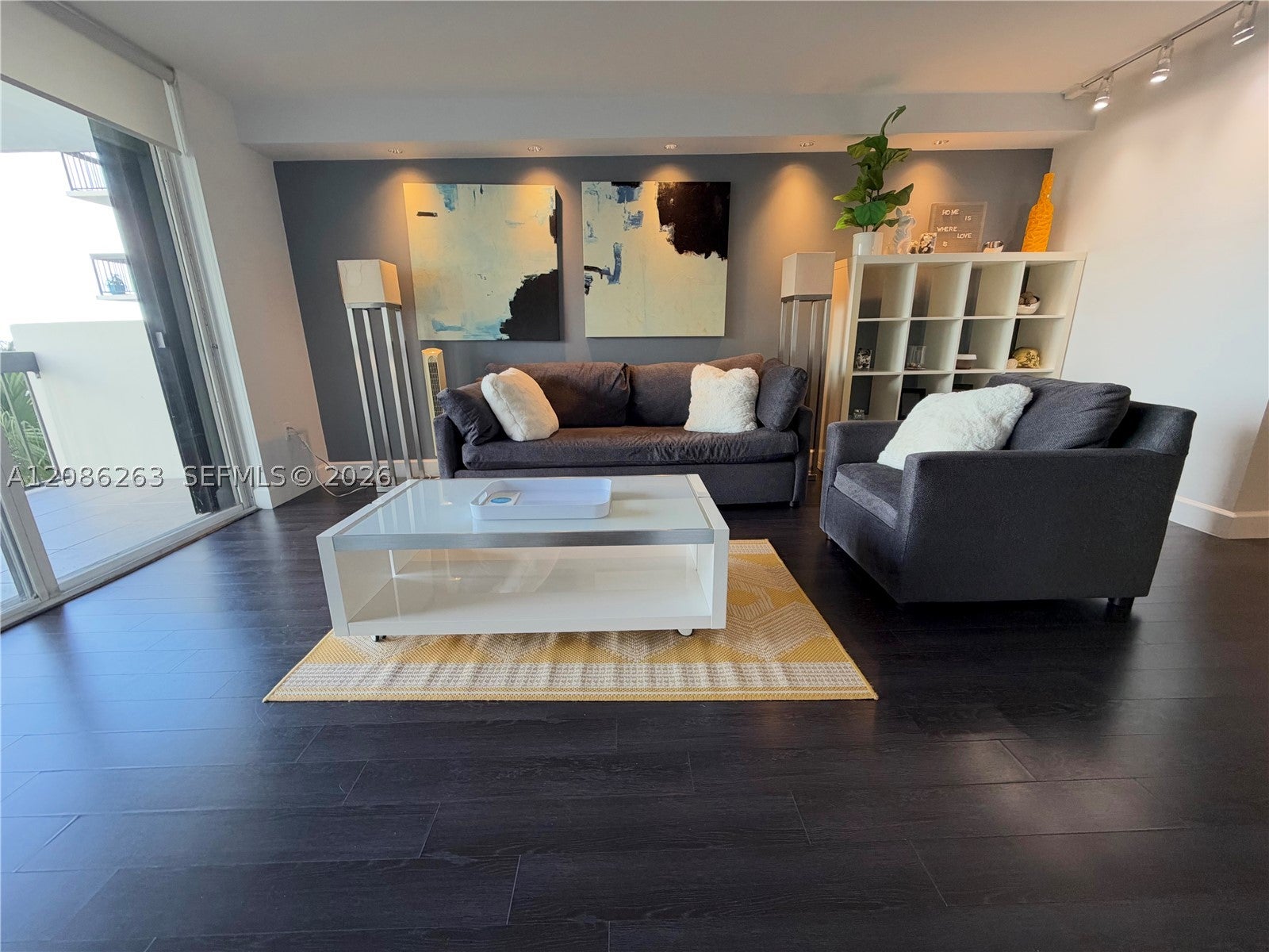2333 Brickell Ave 409