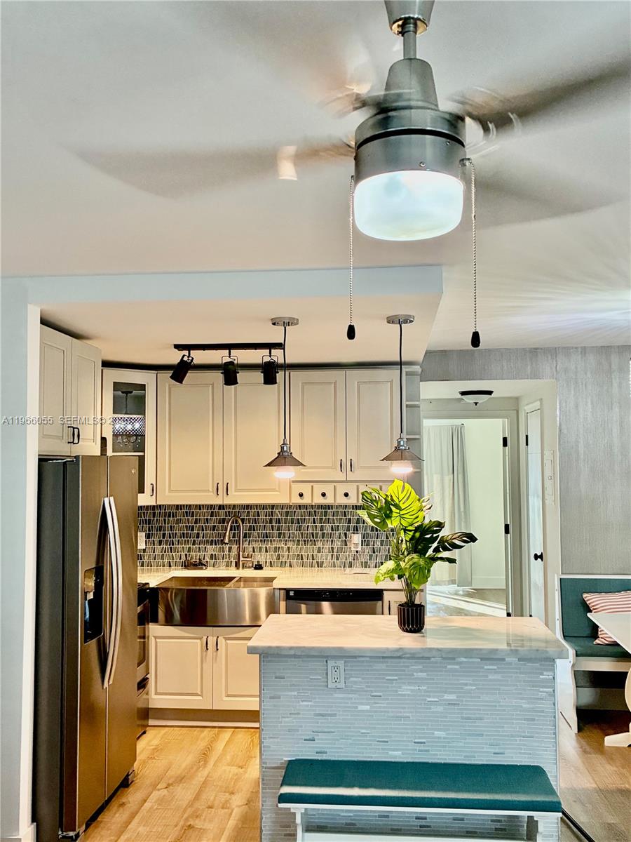 HARWOOD H CONDO - Residential Lease