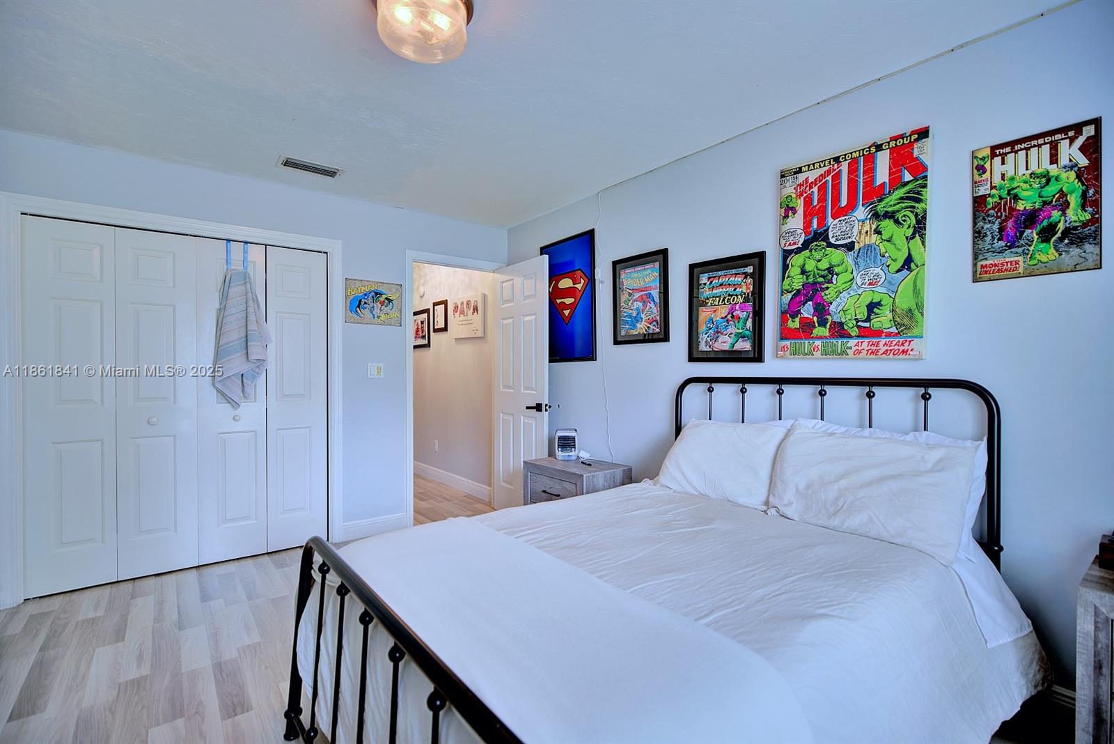 PRAIRIE OAKS - Residential