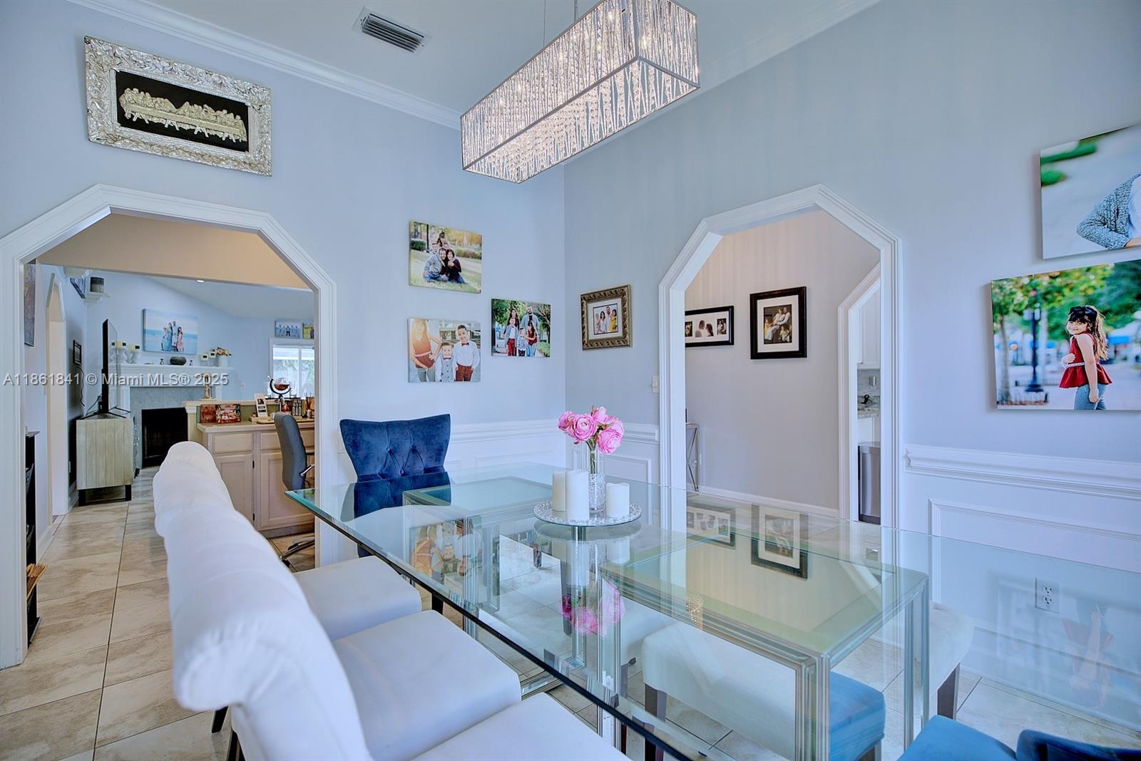 PRAIRIE OAKS - Residential