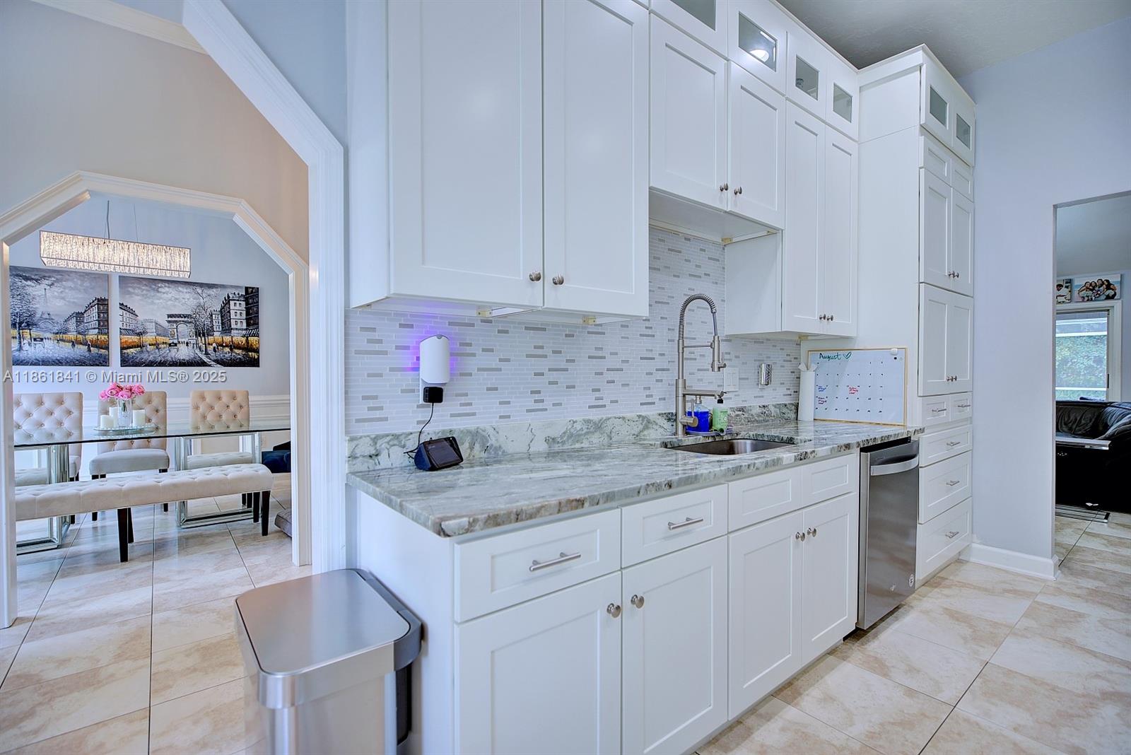 PRAIRIE OAKS - Residential