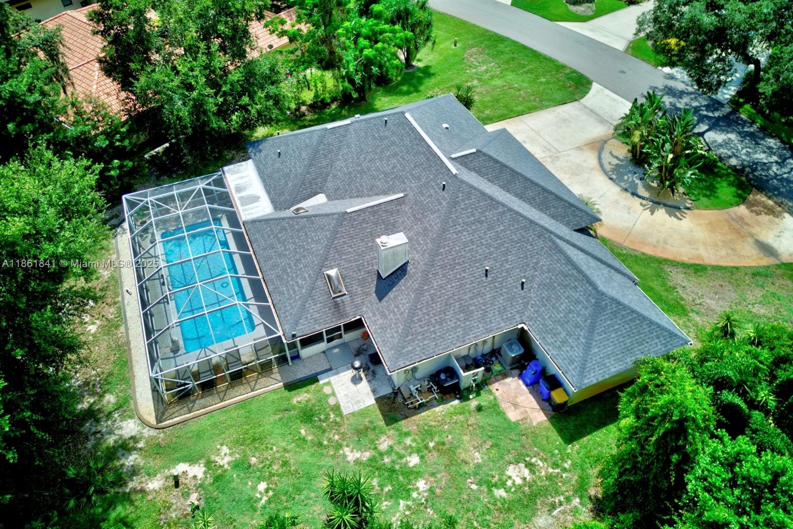 PRAIRIE OAKS - Residential