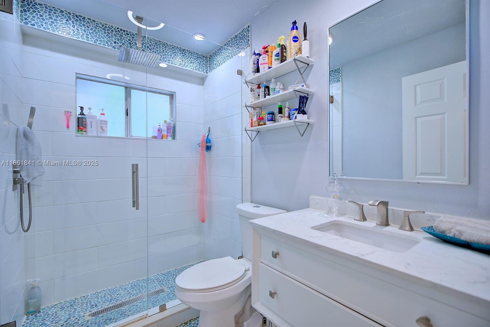 PRAIRIE OAKS - Residential