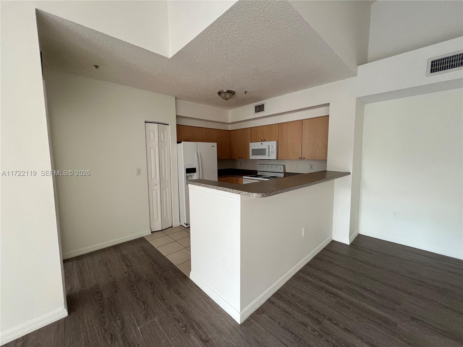 EL-AD RESIDENCES AT MIRAMA - Residential