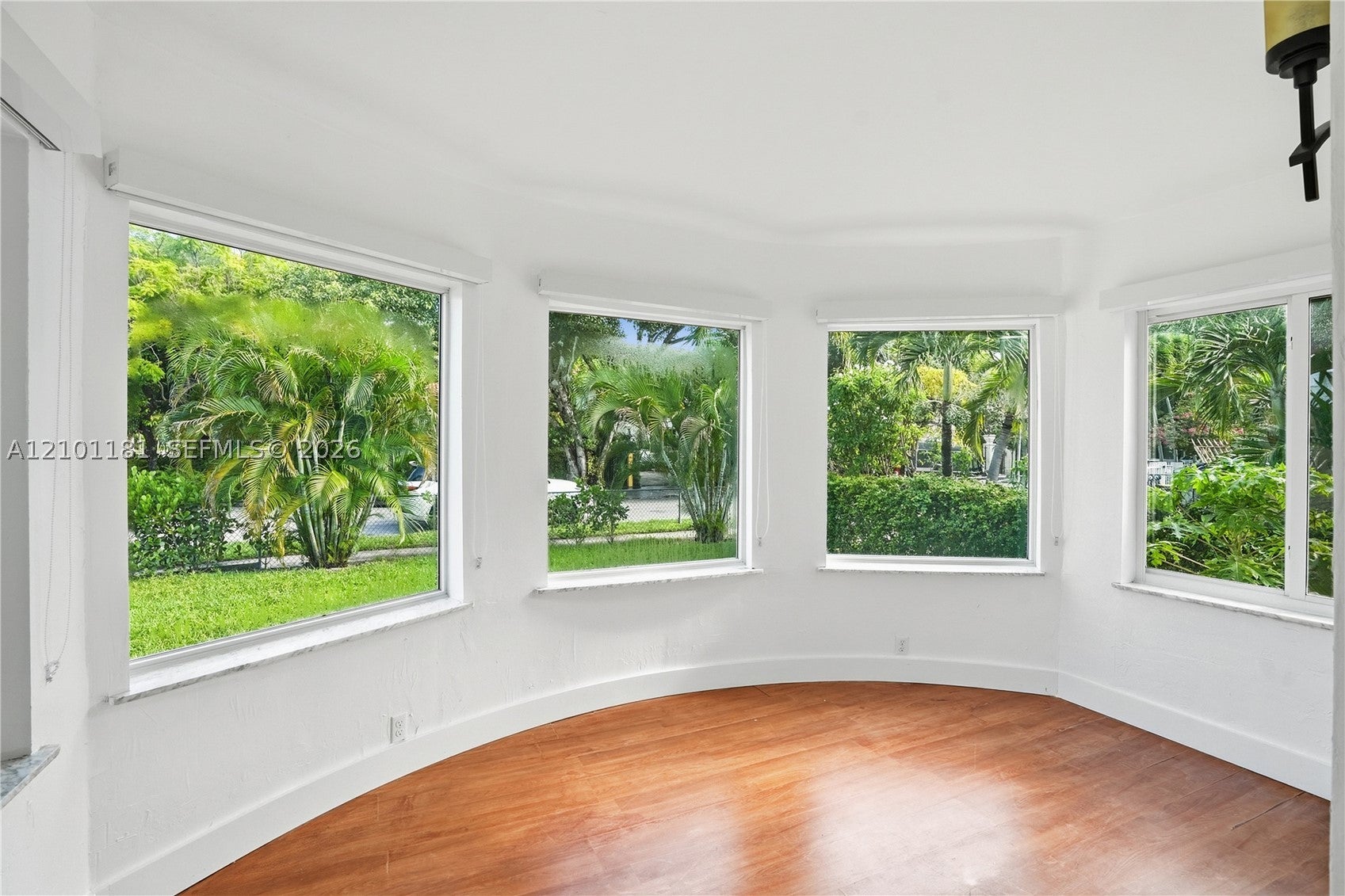 1550 SW 13th St