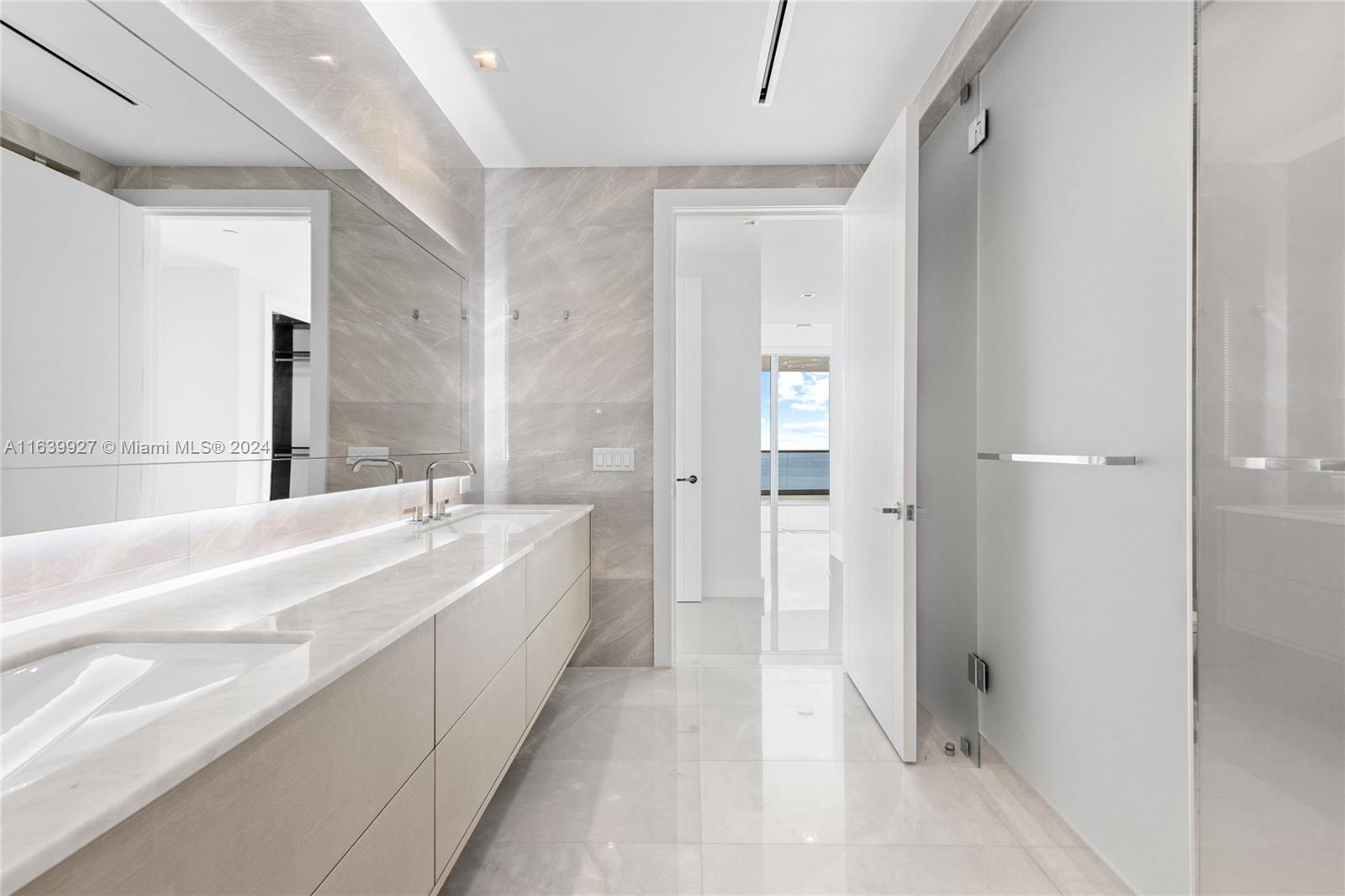 NORTH BISCAYNE BEACH AMEN - Residential Lease