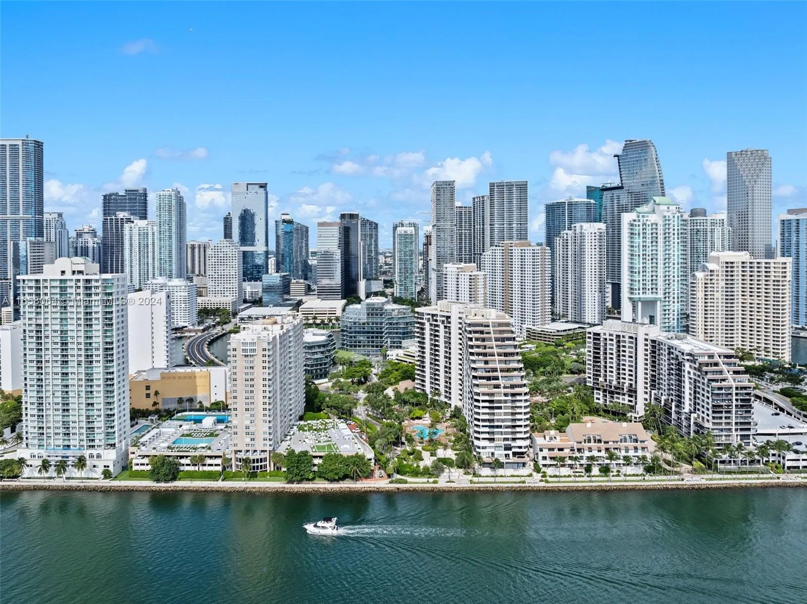 Miami, Florida 33131, United States, 2 Bedrooms Bedrooms, ,2 BathroomsBathrooms,Residential,Active,43510