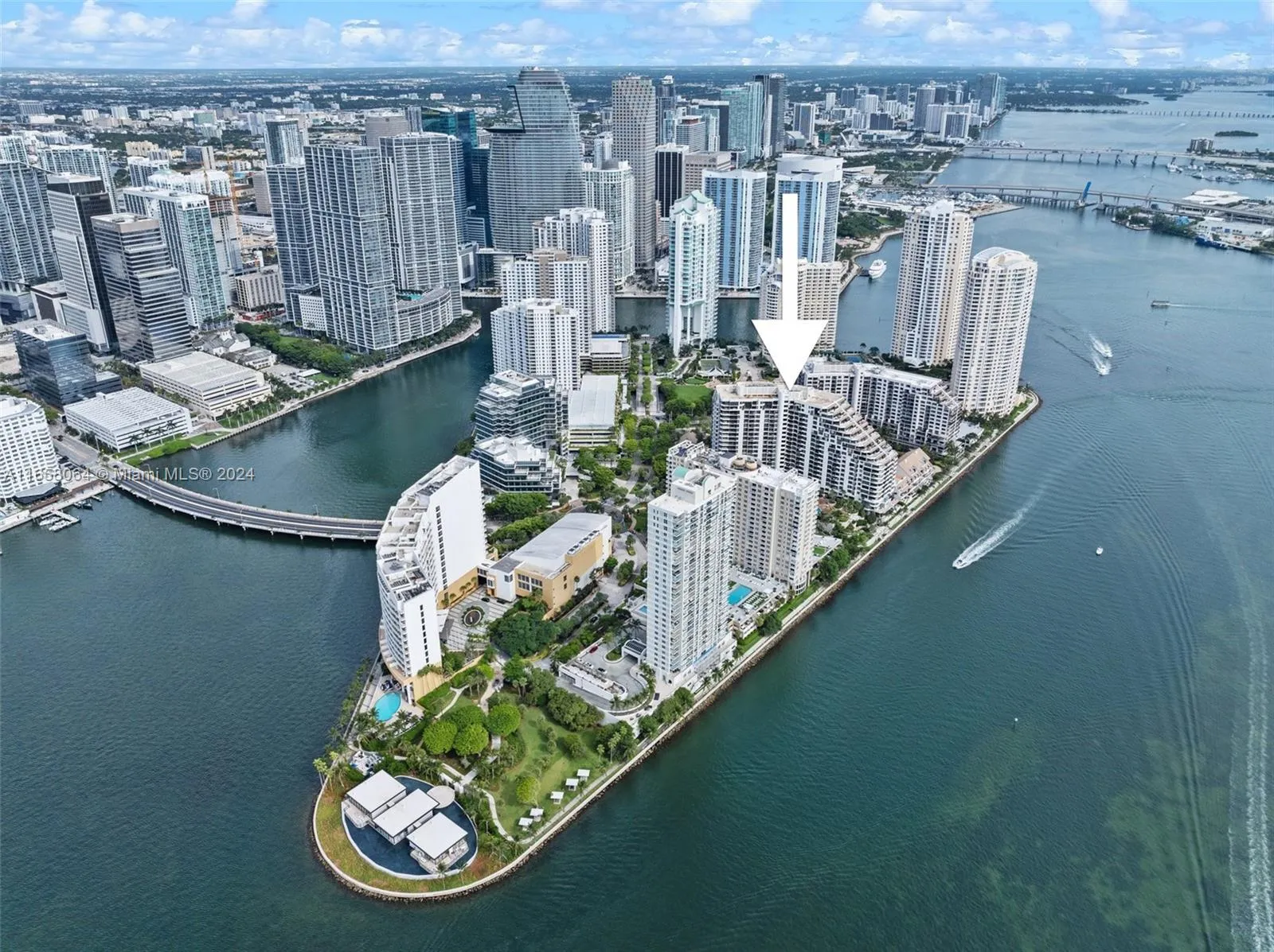 Miami, Florida 33131, United States, 2 Bedrooms Bedrooms, ,2 BathroomsBathrooms,Residential,Active,43510