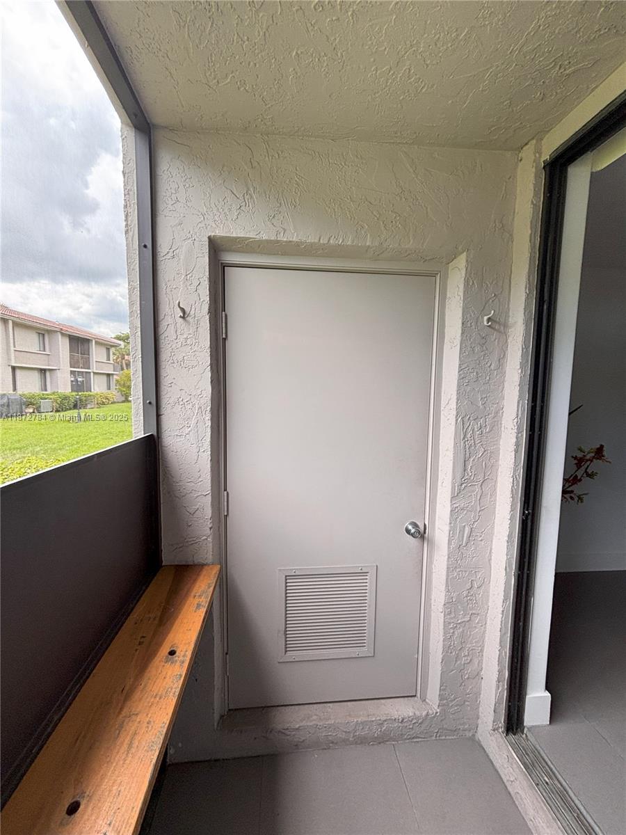 RIVERS EDGE AT OAKWOOD - Residential Lease