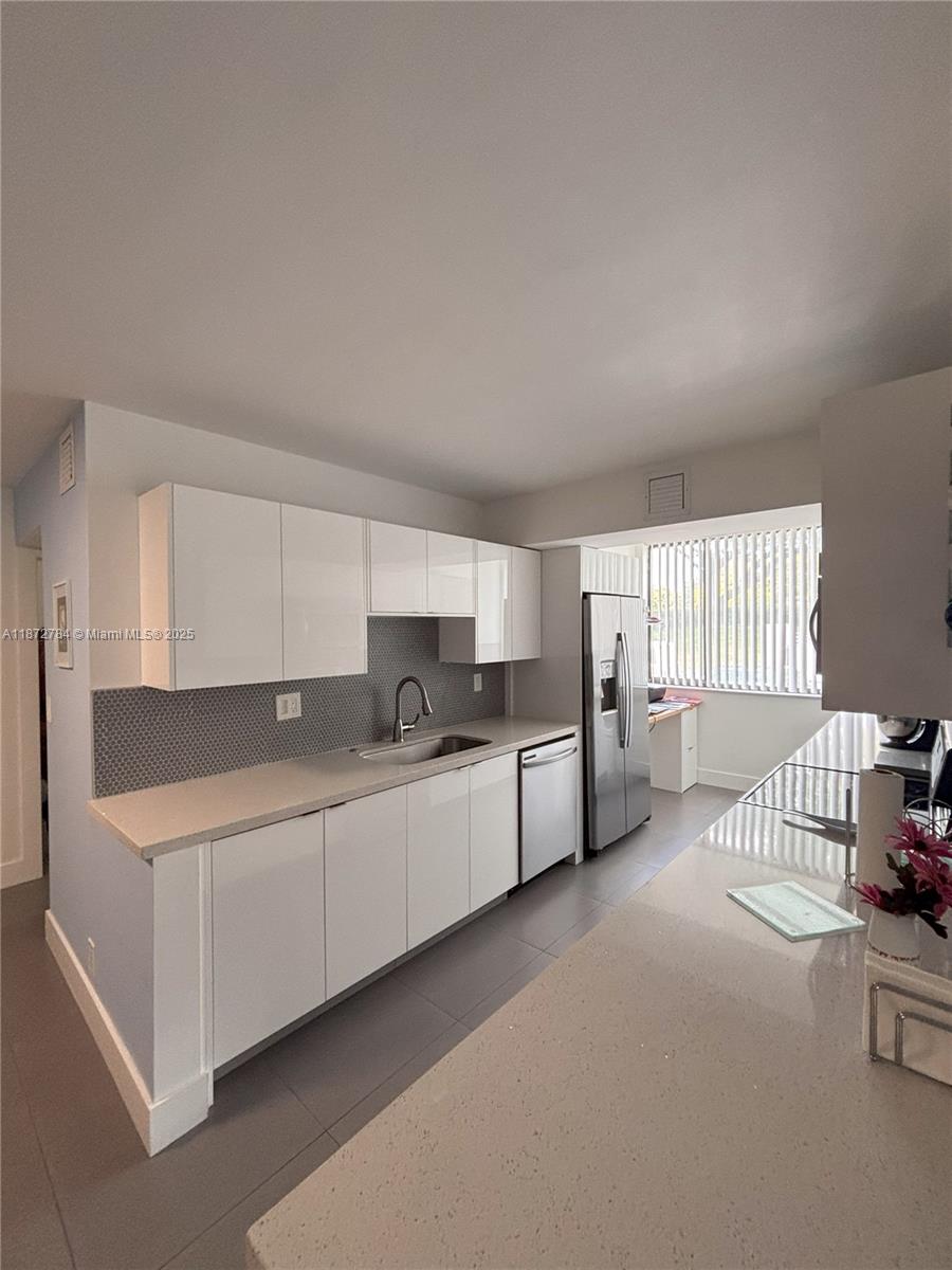 RIVERS EDGE AT OAKWOOD - Residential Lease