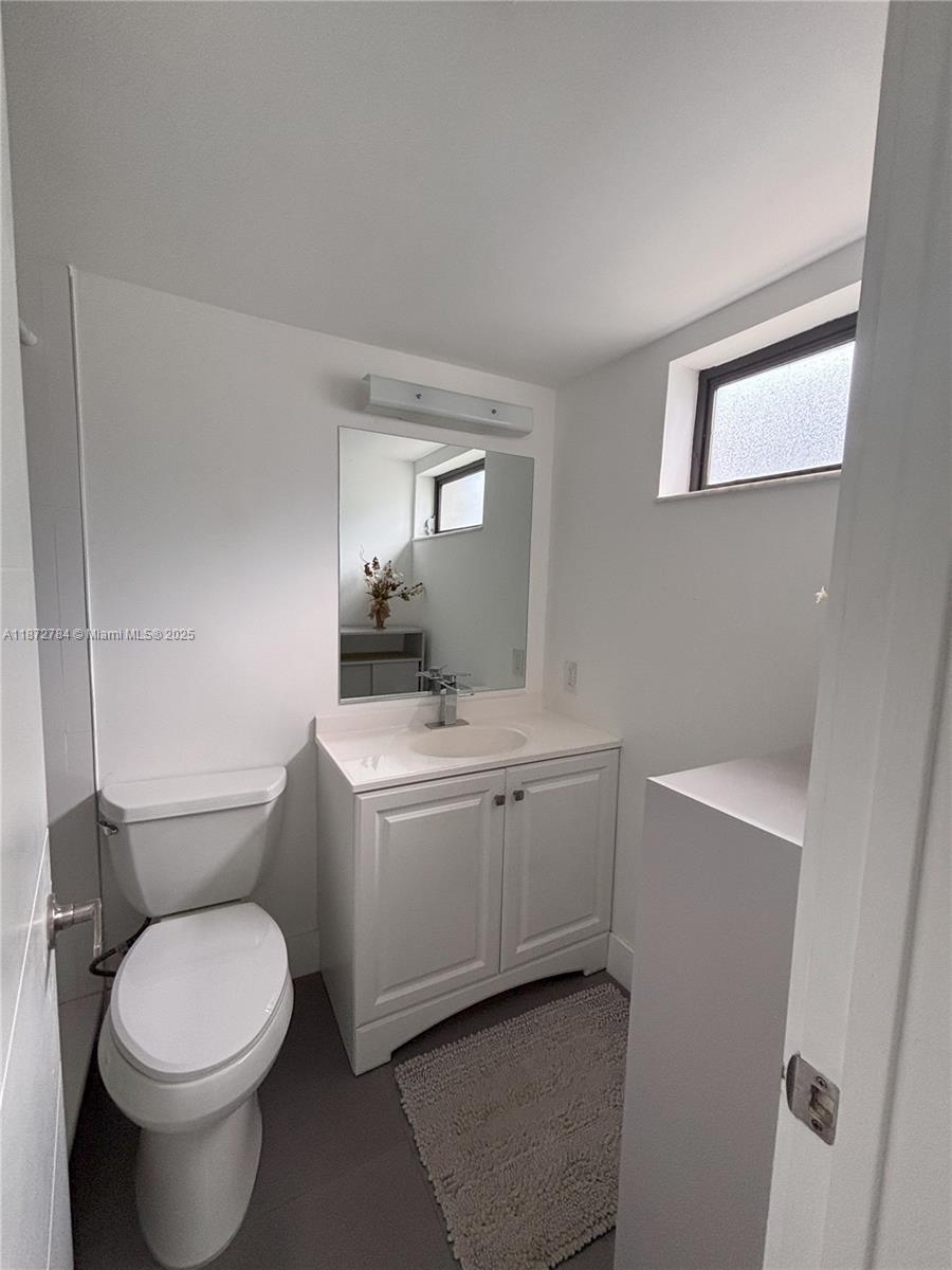 RIVERS EDGE AT OAKWOOD - Residential Lease