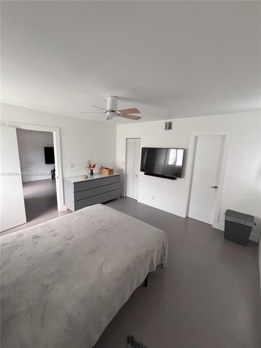 RIVERS EDGE AT OAKWOOD - Residential Lease