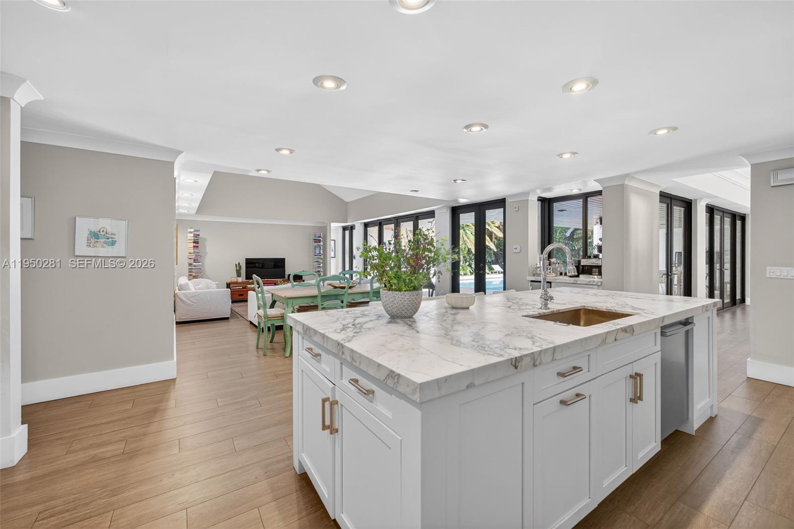 PAMPA ESTATES - Residential