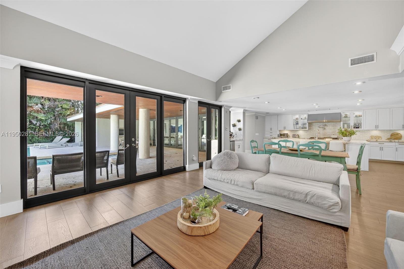 PAMPA ESTATES - Residential