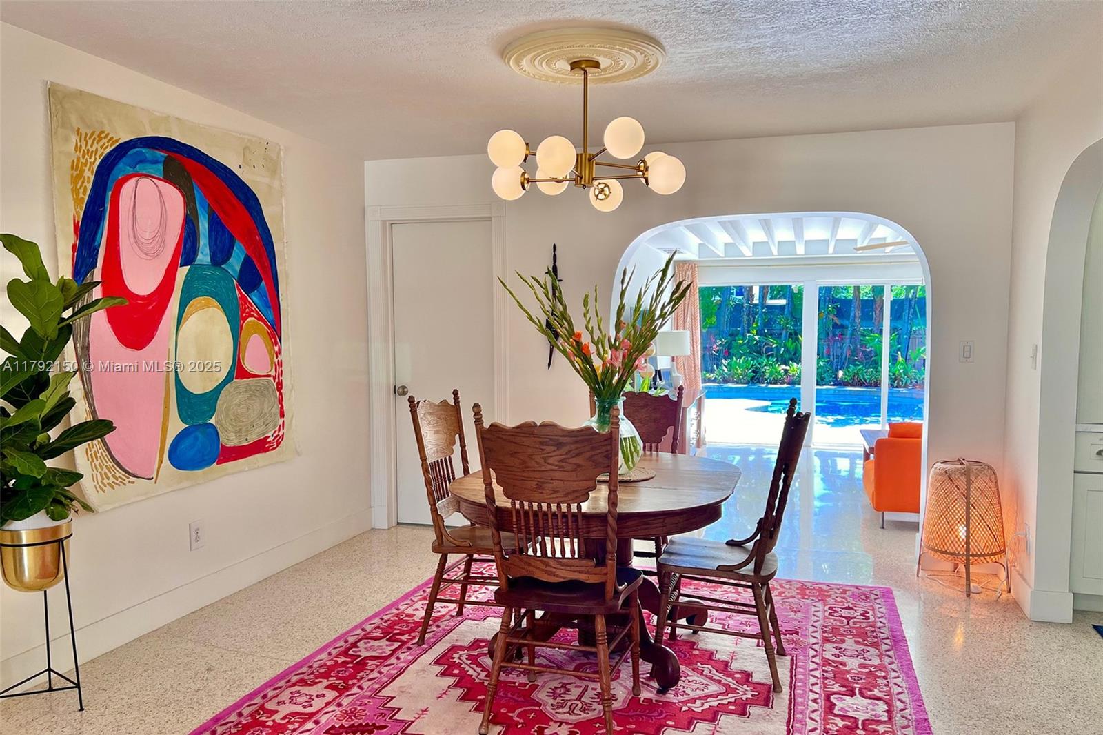 HOLLYWOOD LAKES SECTION - Residential