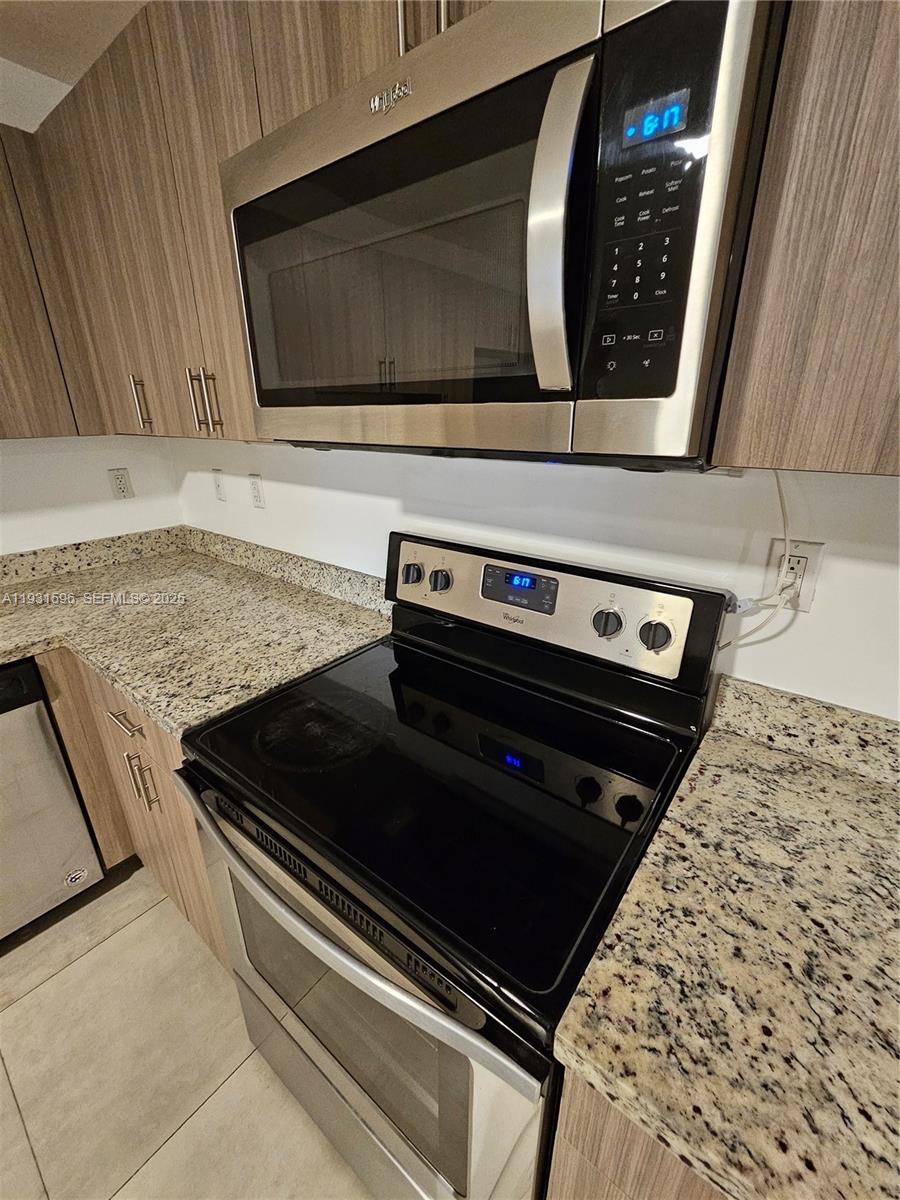 WEST FLAGLER PK SEC B - Residential Lease