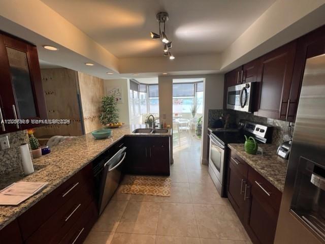 16570 NE 26th Ave 4A