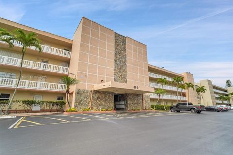 424 SE 10th St 402 Dania Beach FL 33004