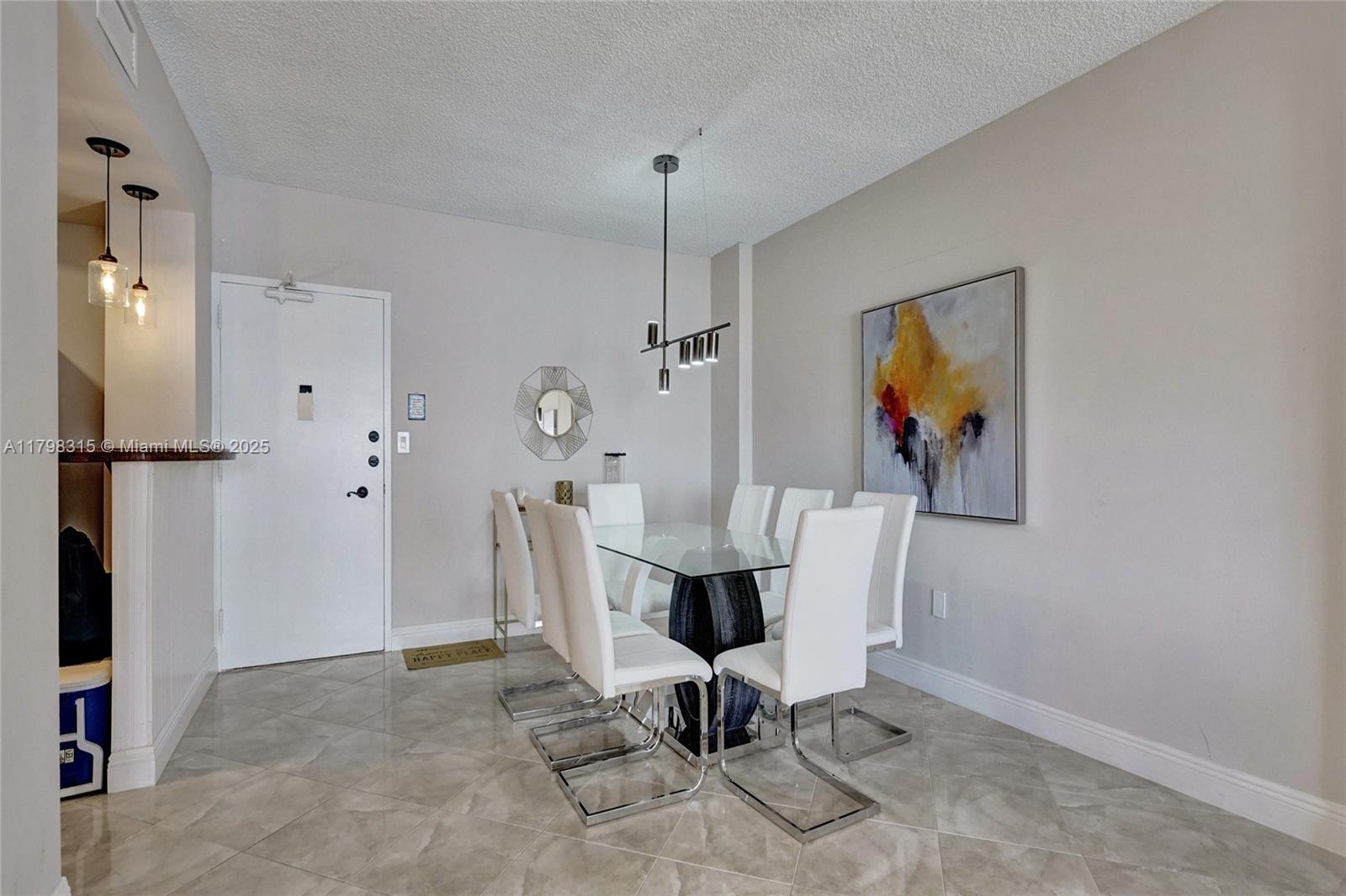 HEMISPHERES CONDO - Residential Lease