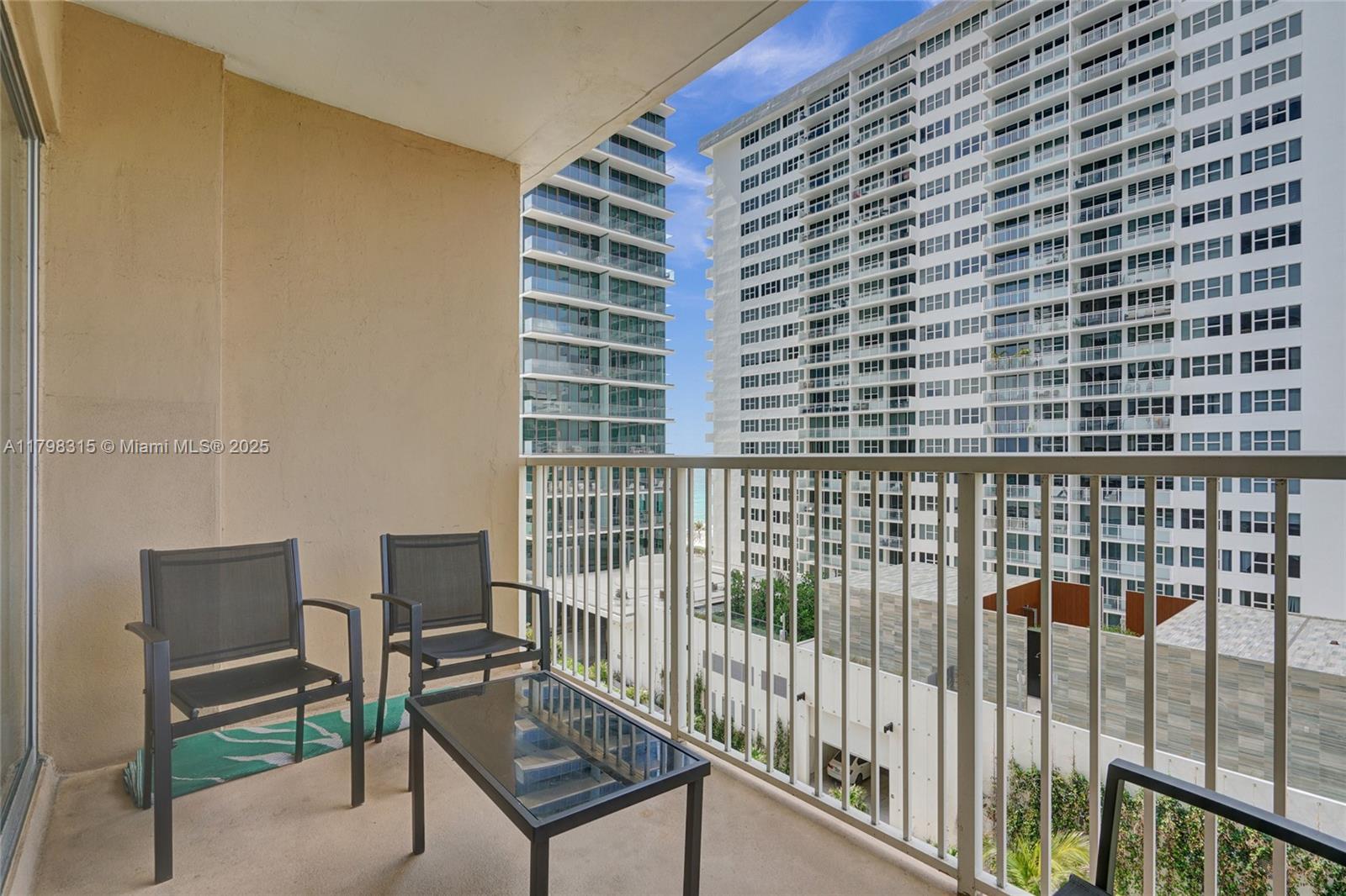 HEMISPHERES CONDO - Residential Lease