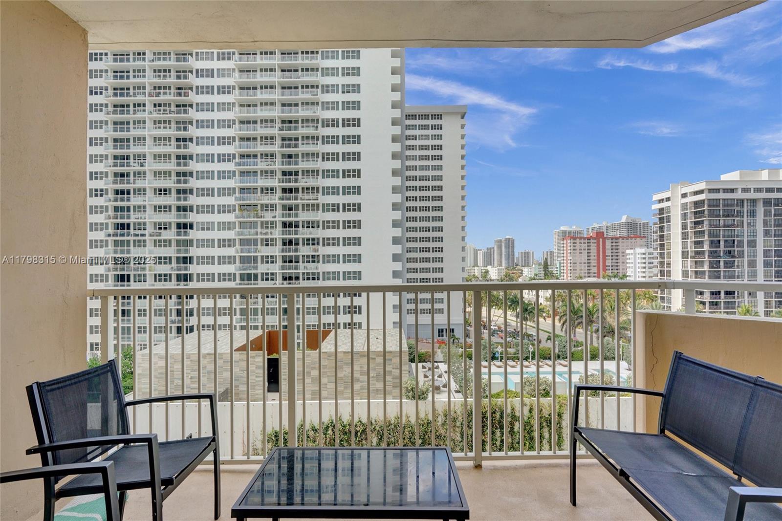 HEMISPHERES CONDO - Residential Lease