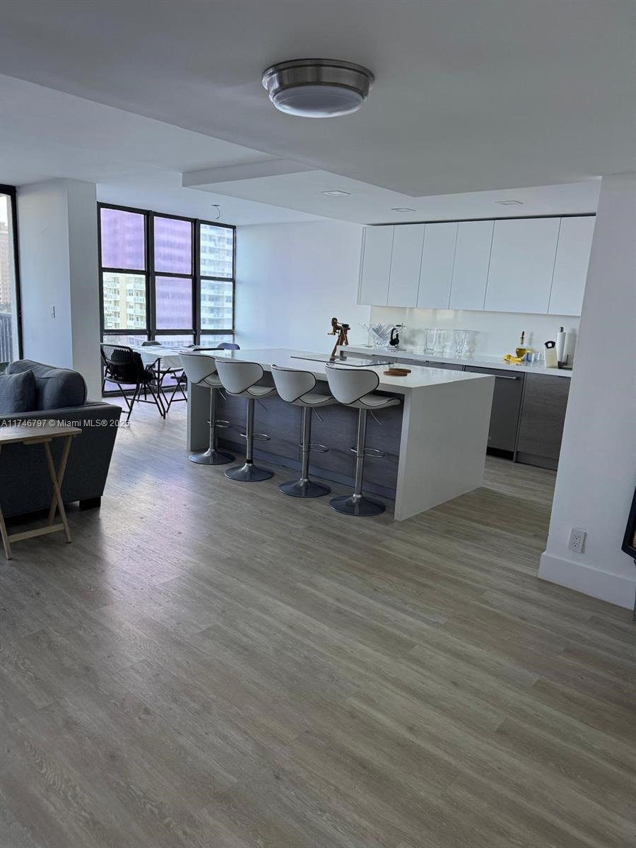 AVANT GARDE CONDO - Residential