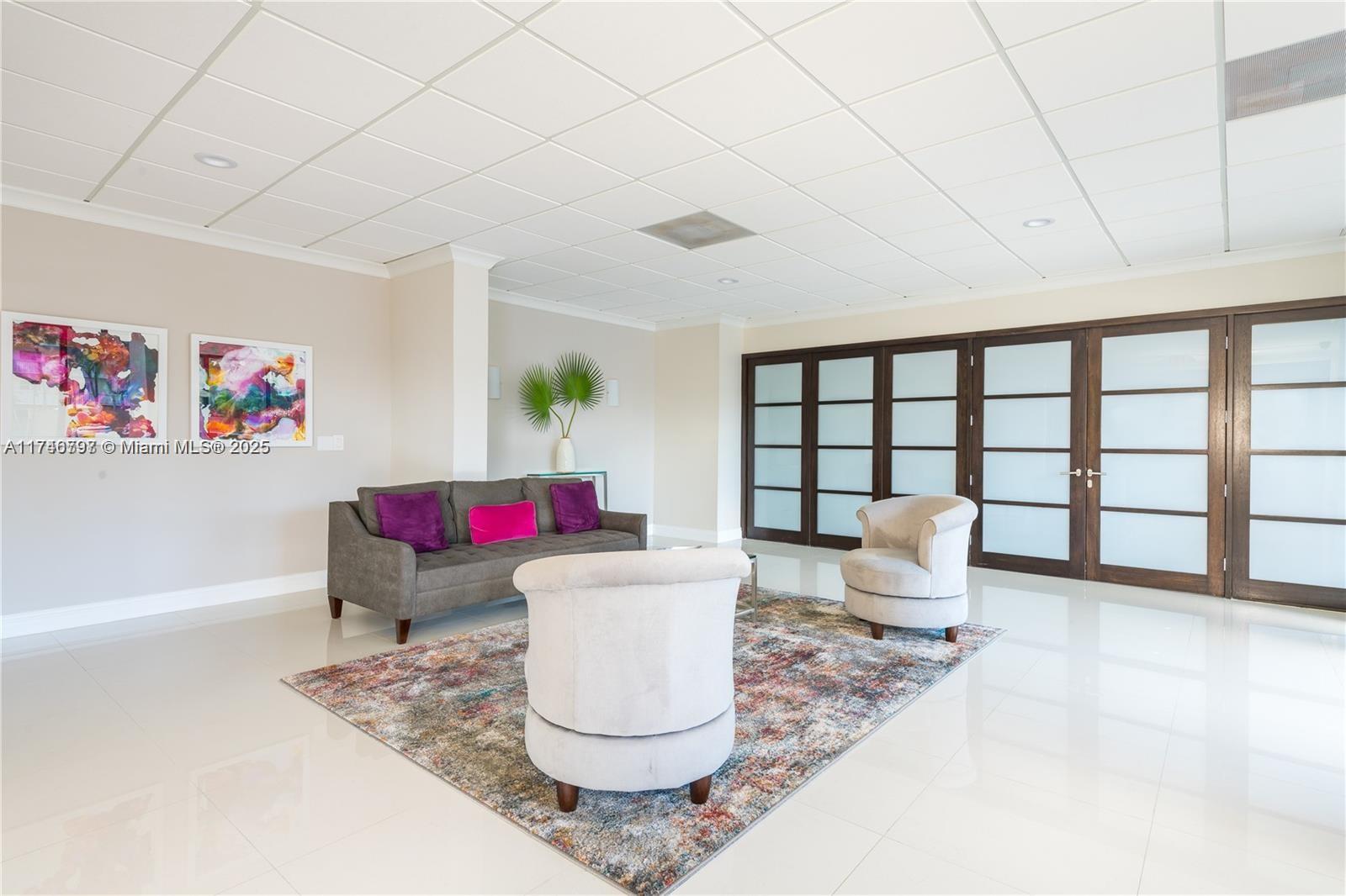 AVANT GARDE CONDO - Residential