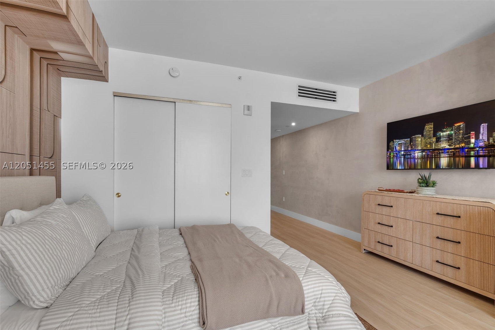 90 NE 32nd St 620