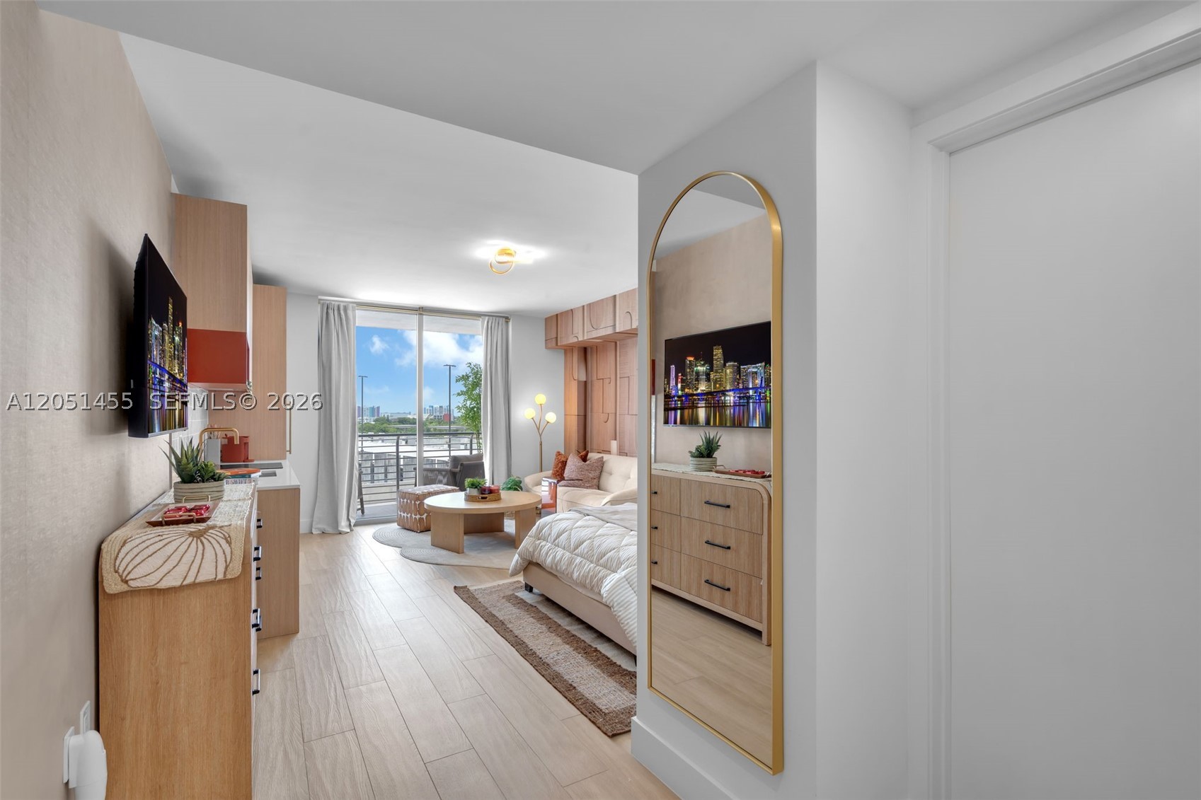 90 NE 32nd St 620