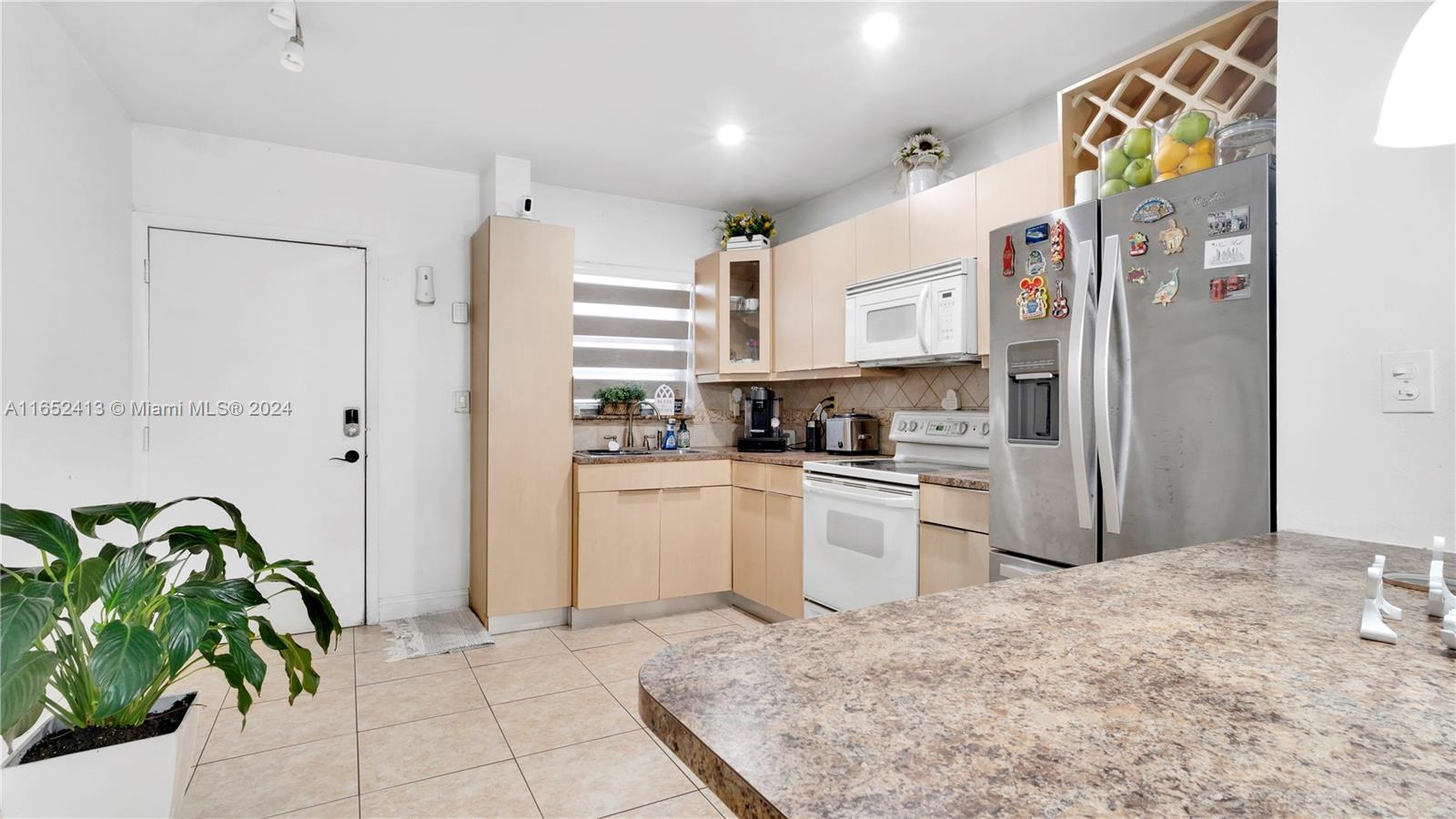 SILVER SPRING TOWER CONDO - Residential