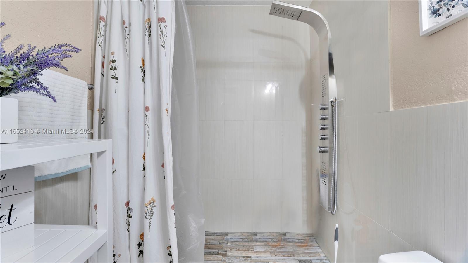 SILVER SPRING TOWER CONDO - Residential