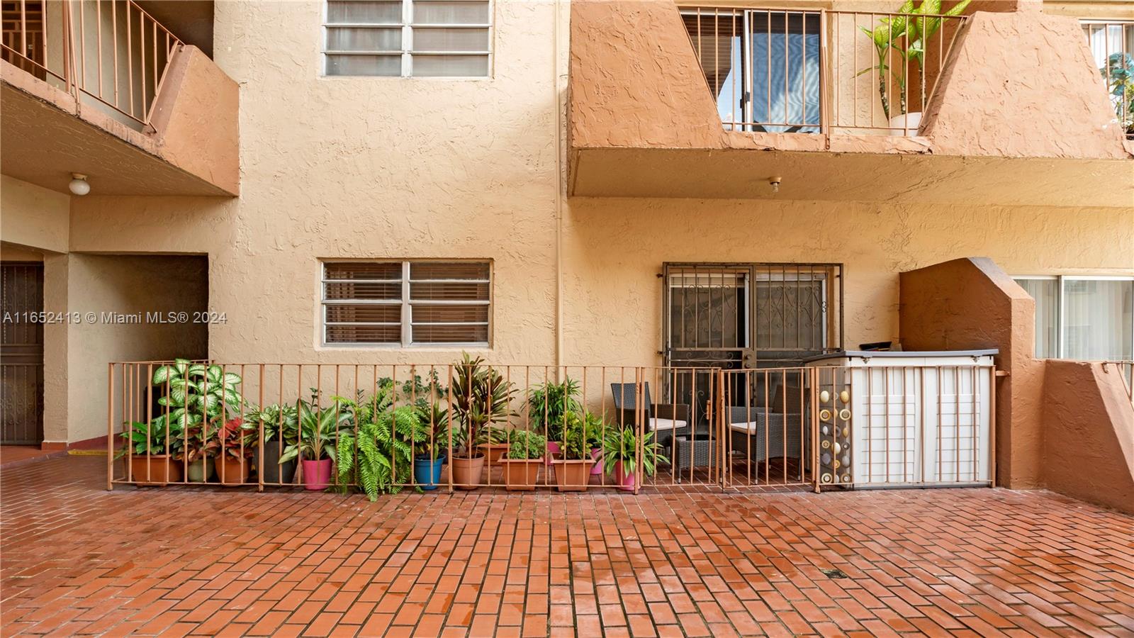 SILVER SPRING TOWER CONDO - Residential