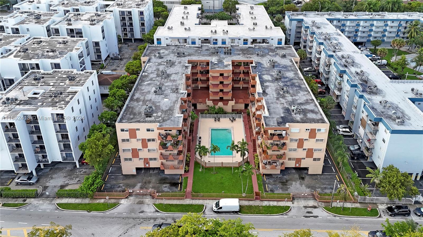 SILVER SPRING TOWER CONDO - Residential