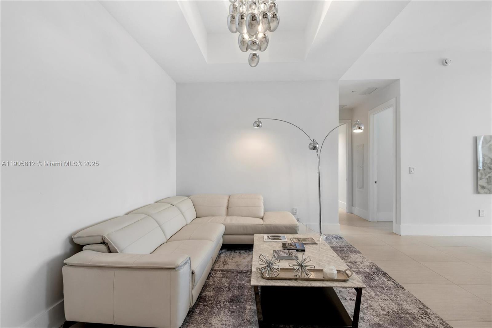 TDR TOWER III CONDO - Residential