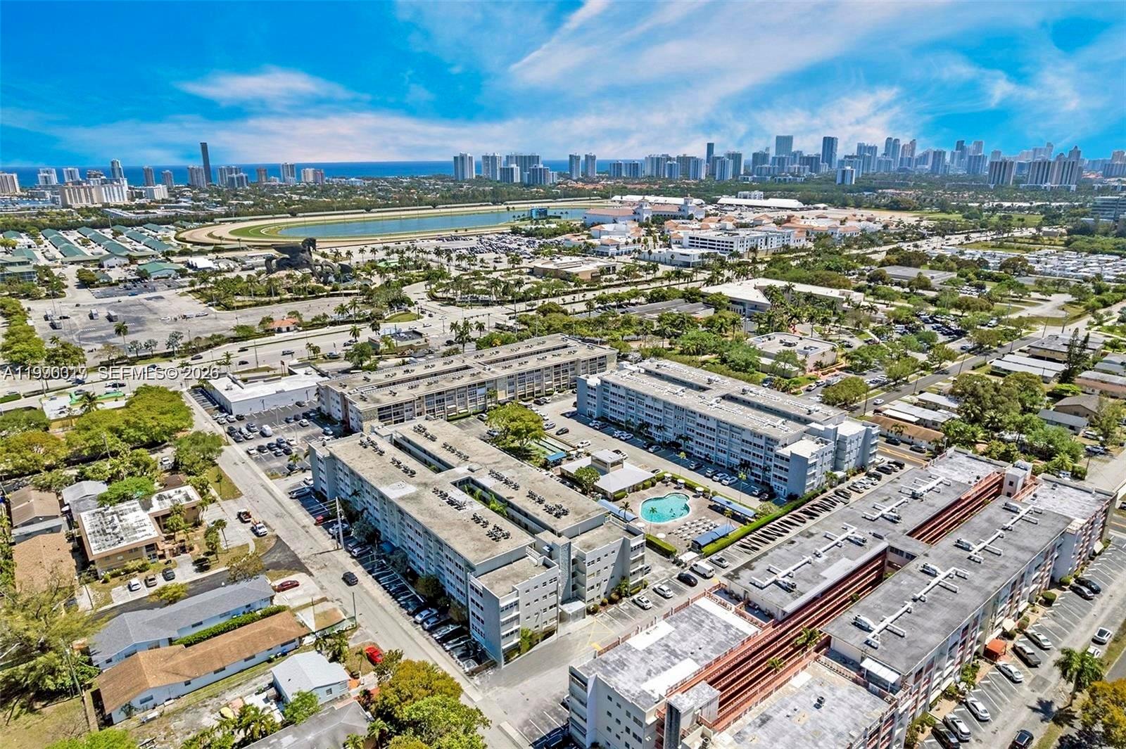 THIRD GULFSTREAM GARDEN - Residential